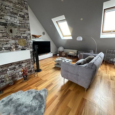גריסהיים Zentrale Maisonette Mit Buero & Parkplatz מראה חיצוני תמונה