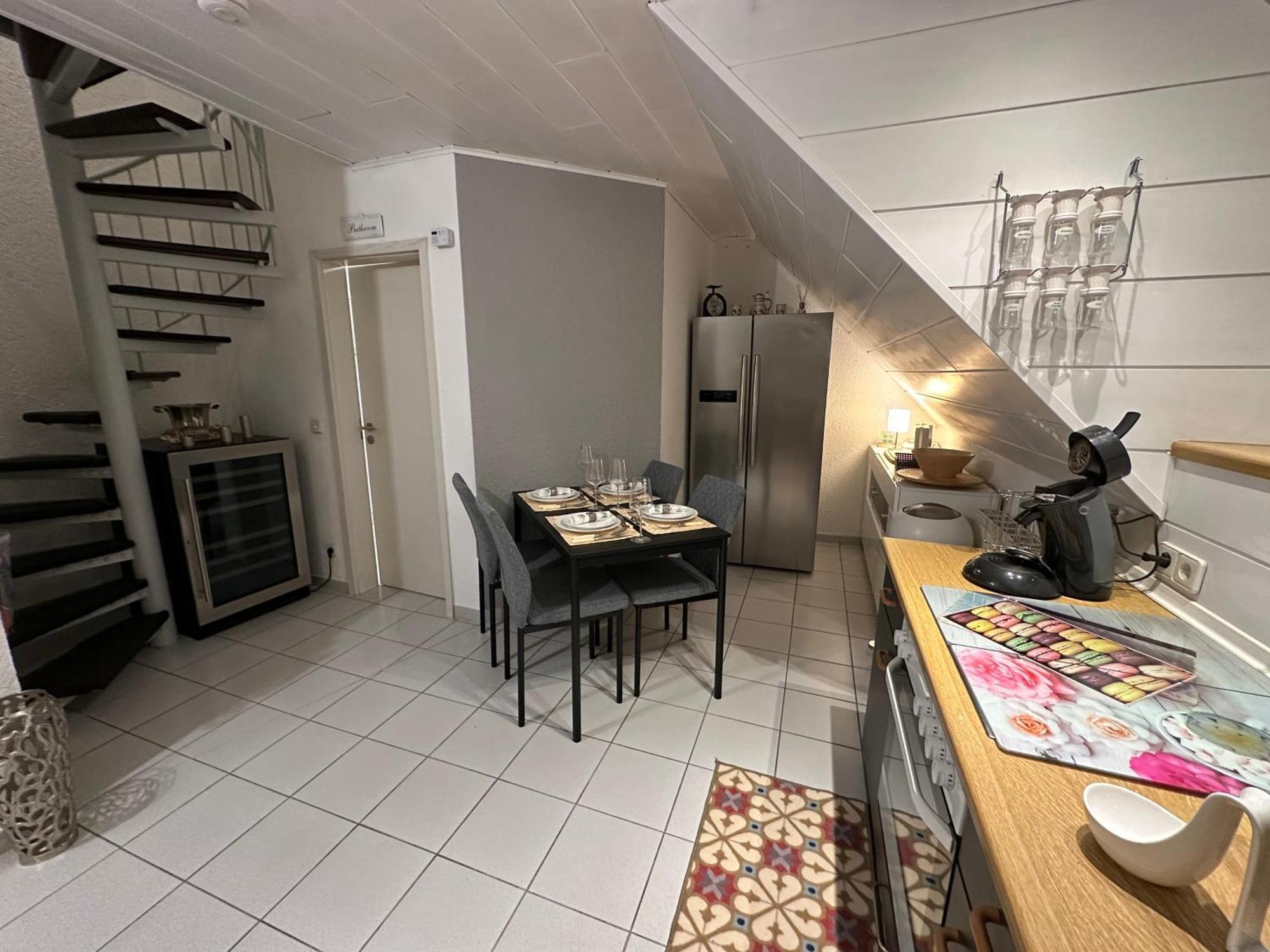 גריסהיים Zentrale Maisonette Mit Buero & Parkplatz מראה חיצוני תמונה