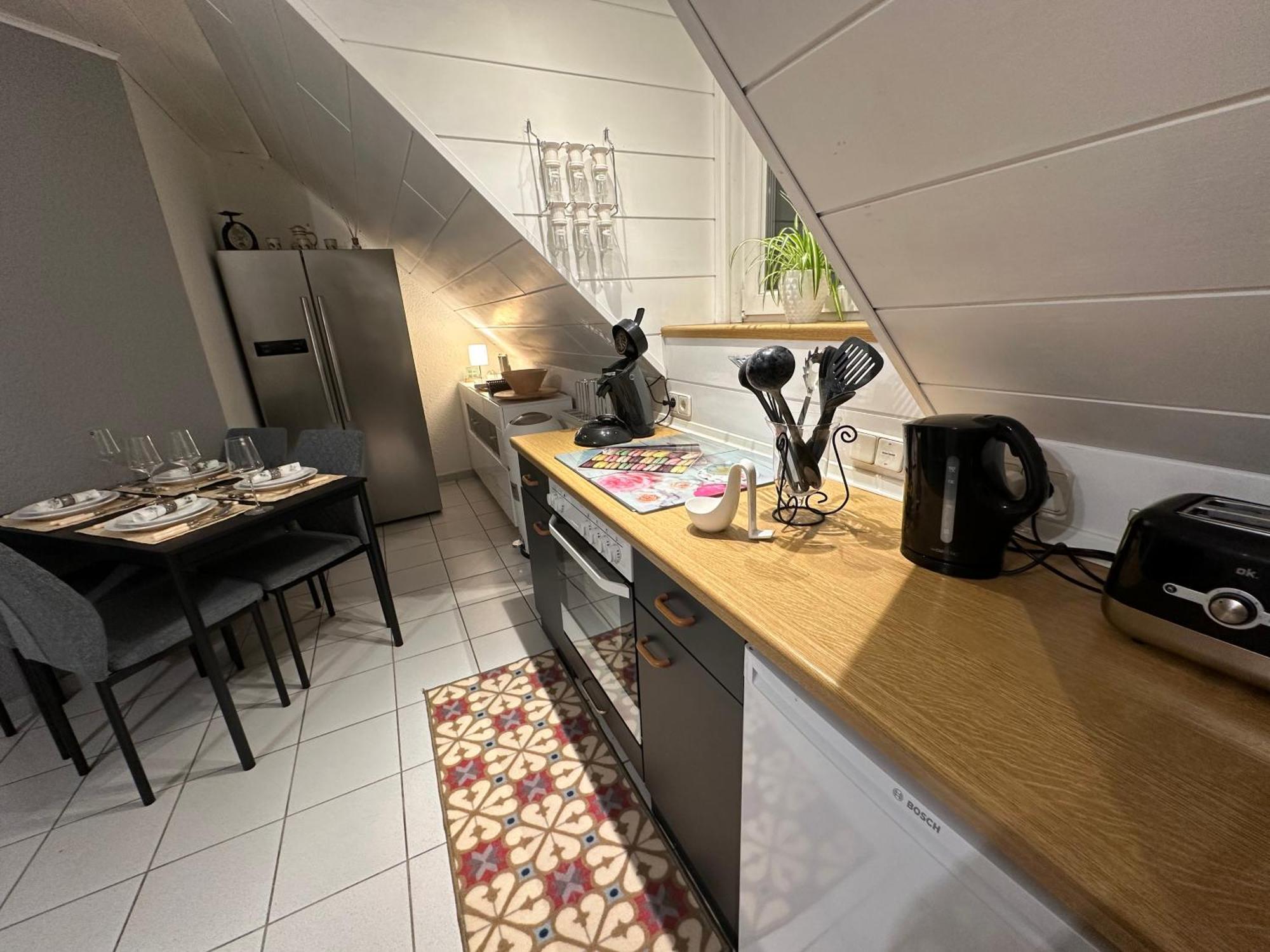 גריסהיים Zentrale Maisonette Mit Buero & Parkplatz מראה חיצוני תמונה
