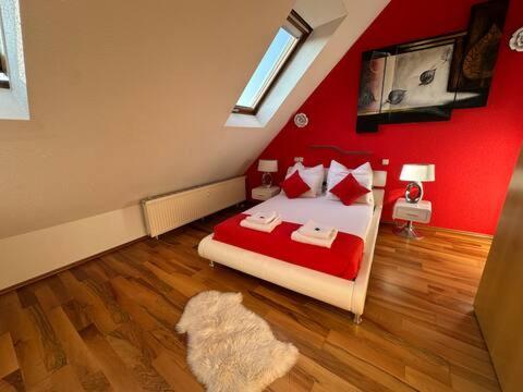 גריסהיים Zentrale Maisonette Mit Buero & Parkplatz מראה חיצוני תמונה
