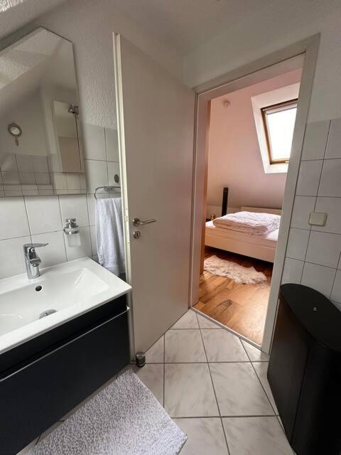 גריסהיים Zentrale Maisonette Mit Buero & Parkplatz מראה חיצוני תמונה